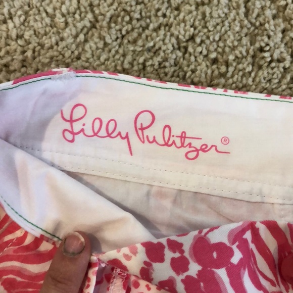 Lilly Pulitzer Callahan shorts size 0 - Picture 2 of 3